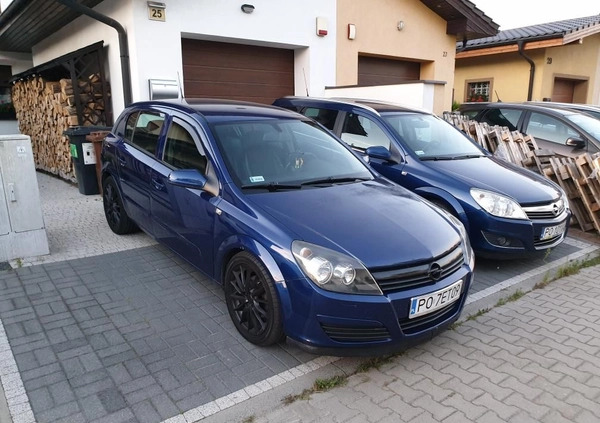 samochody osobowe Opel Astra cena 11500 przebieg: 250000, rok produkcji 2004 z Poznań